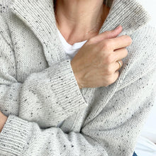 Lade das Bild in den Galerie-Viewer, SnuggleJacket DEU