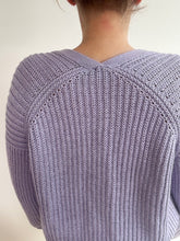 Lade das Bild in den Galerie-Viewer, KatieCardigan ENG