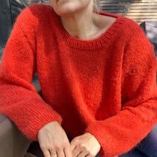 Lade das Bild in den Galerie-Viewer, SundownerSweater ENG