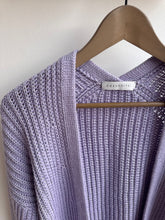 Lade das Bild in den Galerie-Viewer, KatieCardigan ENG