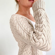 Lade das Bild in den Galerie-Viewer, BernieCardigan ENG
