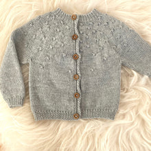 Lade das Bild in den Galerie-Viewer, NupsieCardigan DEU