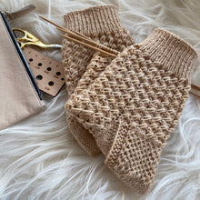 Lade das Bild in den Galerie-Viewer, TheCozyTwistSocks DEU