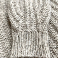 Lade das Bild in den Galerie-Viewer, TheCozyHoodie DANISH