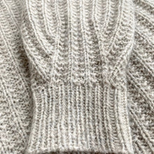 Lade das Bild in den Galerie-Viewer, TheCozyHoodie NORWEGIAN